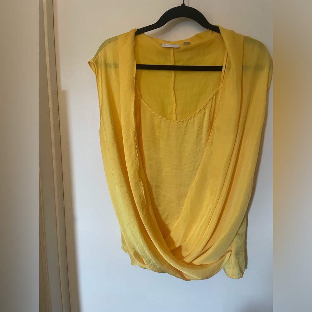 New York and Co size Large yellow women’s blouse